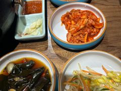 -明洞阿姨·韩式酱蟹烤肉·创意料理(三元桥店)