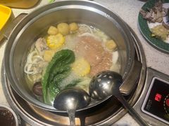 -润园四季椰子鸡火锅(海上世界店)
