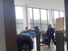 -中联一汽大众4S店(世纪大道店)