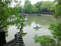 -汇龙潭