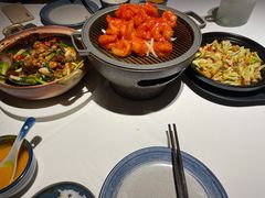 -八府香鸭·啫啫煲(华山路店)