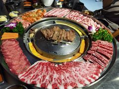 -哈哈碳都·牛肋条无限自助烤肉(台江万达店)