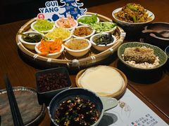 -包整·丝娃娃(一览甲秀楼风景店)