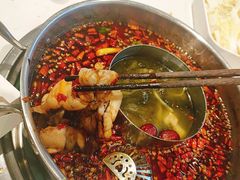 -蛙两只美蛙鱼头火锅(恒茂店)