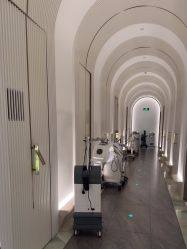 -AURAS璈然科技护肤中心