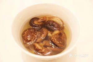 色香味俱全的下饭菜香菇肉沫豆腐 