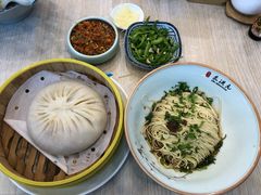 -朱洪元苏式面馆(绿宝广场店)