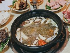 -牧牛佬·山菌·汤锅馆