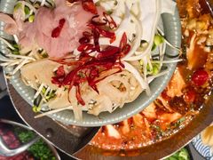 -楠小云·云南鲜菌·鲜牛自助火锅(九眼桥店)