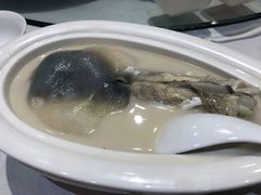 -老船夫婚宴婚庆会馆(延吉路店)
