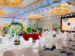 -曼格纳婚礼艺术中心(张江店)