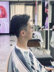 -藤野造型烫发染发