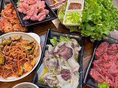 -韩风烤牛肉冷面店