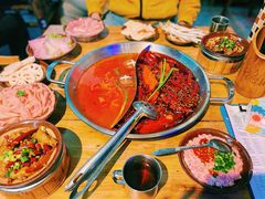 -老街·稳拈老火锅(海椒市店)