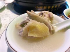 竹笙王猪肚鸡-顺德公广东猪肚鸡·煲仔饭(白石洲店)