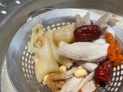 -马家斑.鲜鱼火锅(松湖万科店)