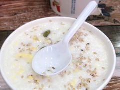 -清真老马家国华牛奶鸡蛋醪糟(正宁路店)