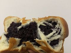 紫米包-玥儿弯弯手作烘焙(中海国际社区御城店)
