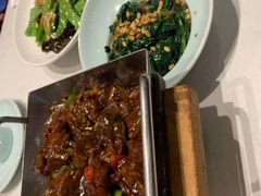 妈妈炖半筋半肉-北李妈妈菜·海肠捞饭(高新万达店)