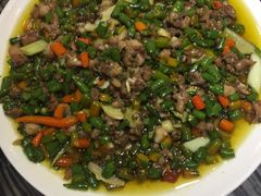 特色尖椒兔-江湖黑大兔(杨家坪店)