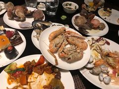 -唐拉雅秀酒店-西锦汇空中BBQ·思创餐厅
