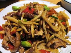 -牛八宝桂林米粉(八里庄店)