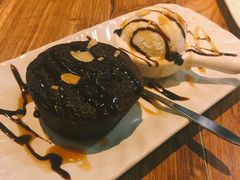 -玛格萝妮(汇智国际商业中心店)