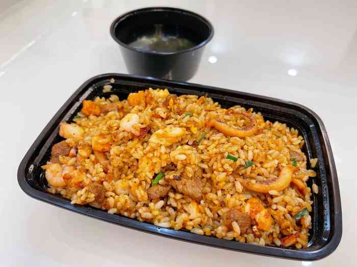 以前单位附近的一家店,经常吃他家.