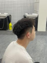 -藤野造型烫染接发
