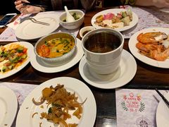 -四海一家自助餐(益田假日广场店)