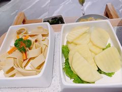 土豆片-左庭右院鲜牛肉火锅(环球港店)