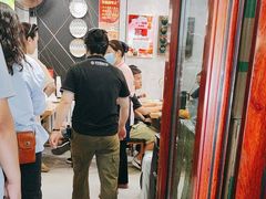 -歹歹的加个面过油肉拌面