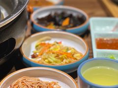 -明洞阿姨·韩式酱蟹烤肉·创意料理(三元桥店)