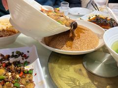 锅巴肉片-柏合黄记豆腐皮饭店