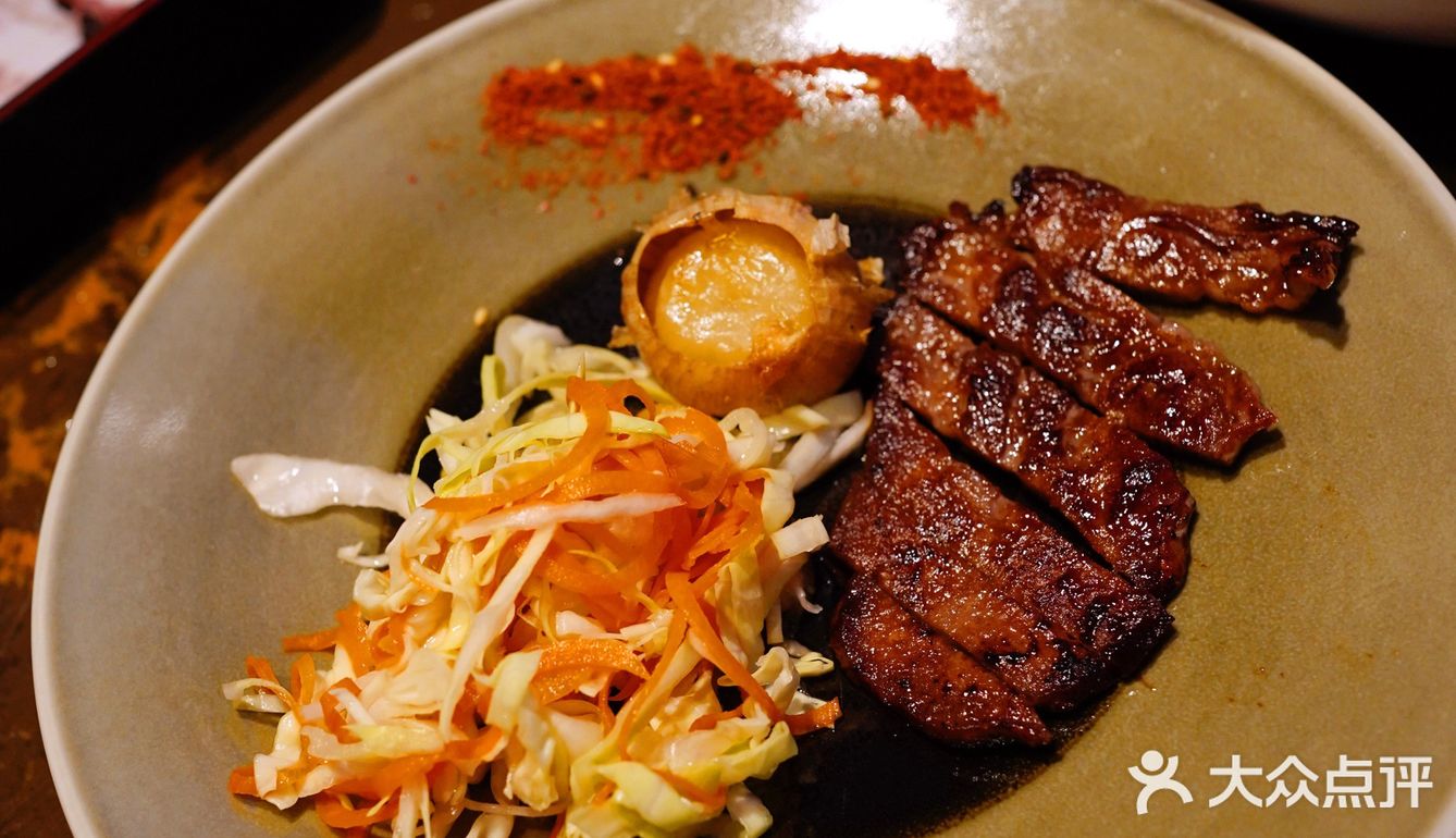 康德莱酒店里的火锅自助餐