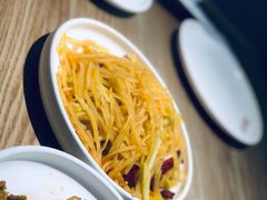 炒土豆丝-榆林镇筋饼(知春路店)