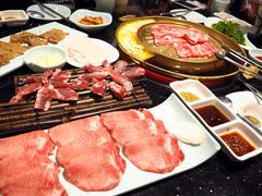 -猪啊牛呀羊啊铜盘烤肉(正大广场店)