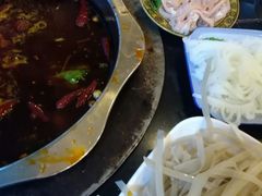 -重庆风光老灶火锅城(同德广场店)