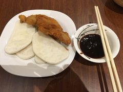 富春小笼包-大食代美食广场(上海中心店)