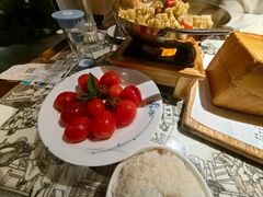 -绿茶餐厅(龙湖星悦荟店)