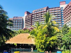 -三亚湾海居铂尔曼度假酒店