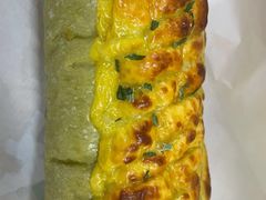 芝士菠菜松松-奈雪的茶(杭大501城市广场PRO店)