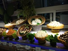 -蓝钻·国际美食海鲜自助百汇(西直门店)