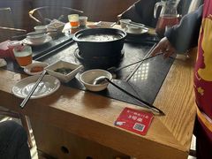 -有一锅·野生菌黑山羊腊排骨火锅(古城北门店)