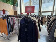 -广州周大福金融中心
