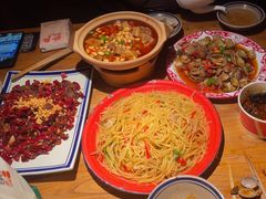 -破三川·新川菜(静安大融城店)