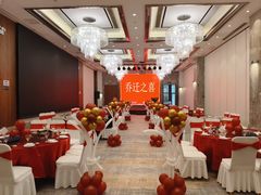 -食为先大酒店(合作化路店)