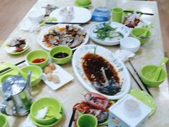 -小海豚•老字号海鲜餐厅(天涯店)