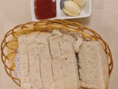 -华梅西餐厅(哈尔滨中央大街店)