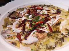 -江渔儿酸菜鱼(东山店)